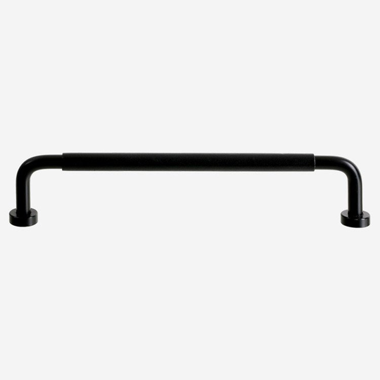 Ballingslöv Handtag HG300B Svart metall med svart läder